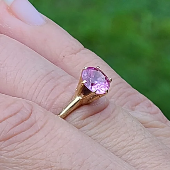 Sapphire solitaire 10kt ring - Picture 4 of 7